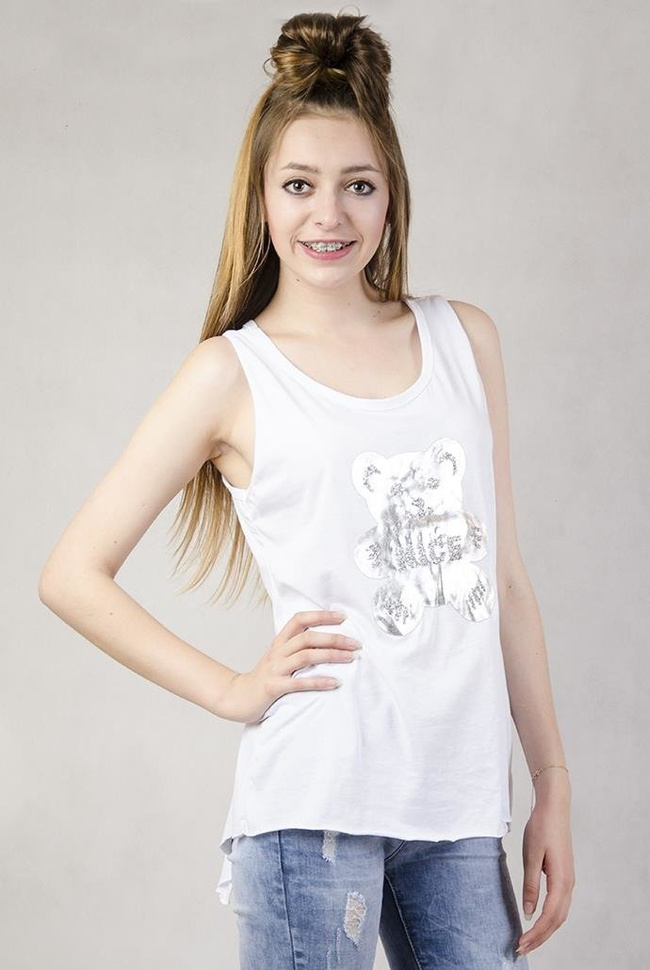 Biała bluzka z misiem i rozcięciem na plecach
