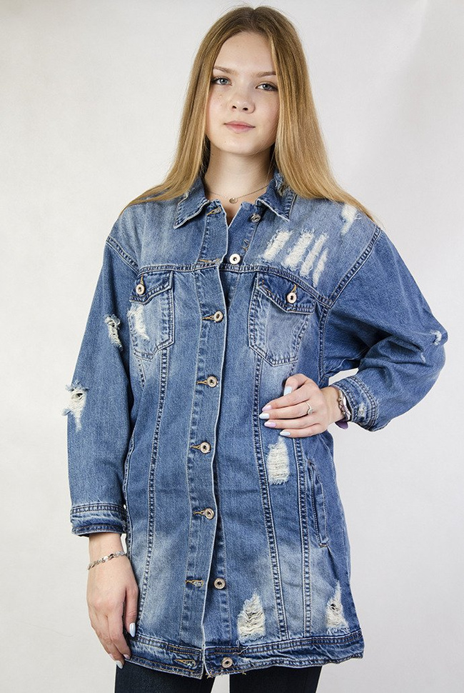 Kurtka jeansowa z drobnymi przetarciami