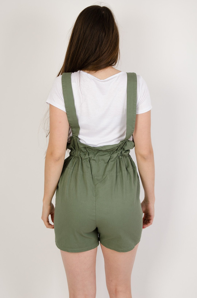 Komplet biały T-shirt + zielone ogrodniczki