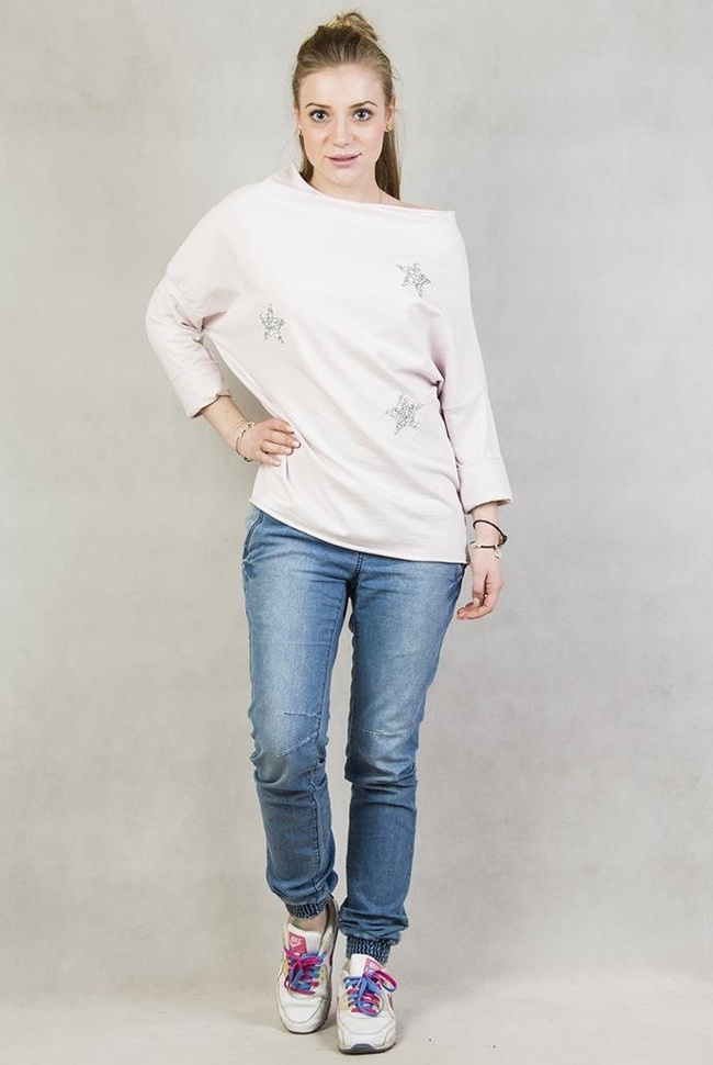 Różowa bluzka z trzema gwiazdkami