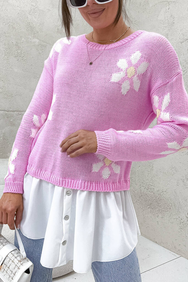 SWETER W KWIATY Z KOSZULOWYM WYKOŃCZENIEM- RÓŻOWY