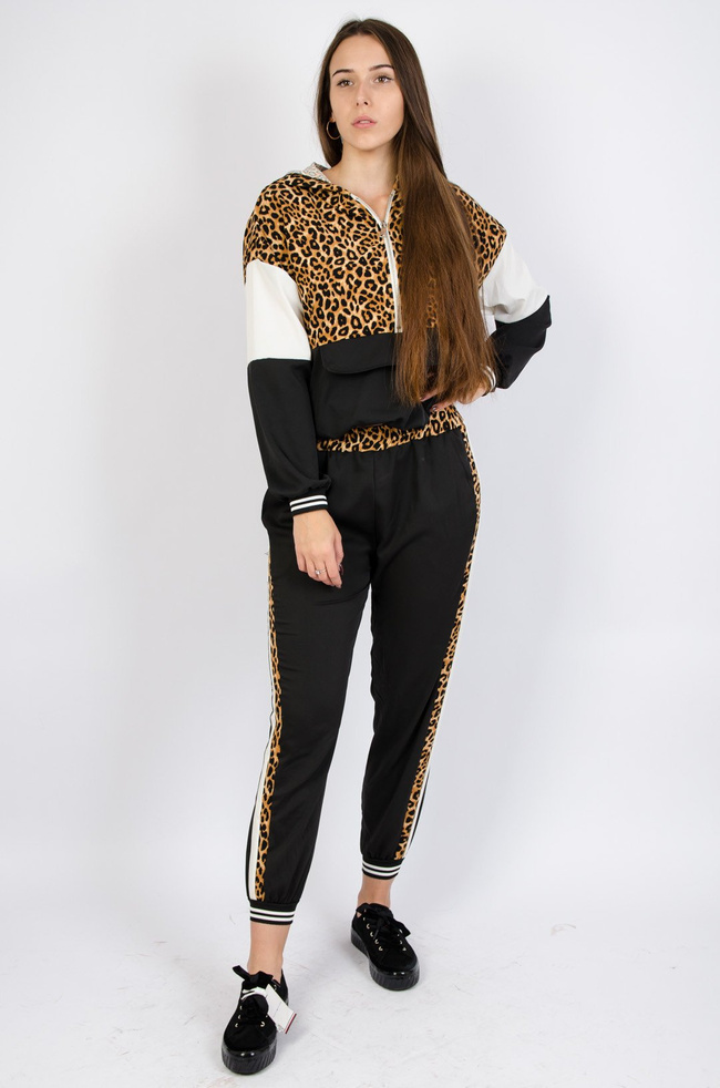 Komplet dresowy z elementami panterki