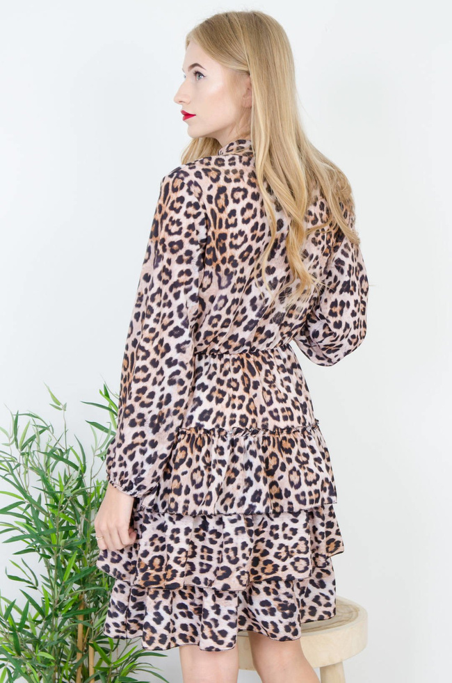 ROZKLOSZOWANA SUKIENKA W PANTERKĘ WIĄZANA PRZY SZYI