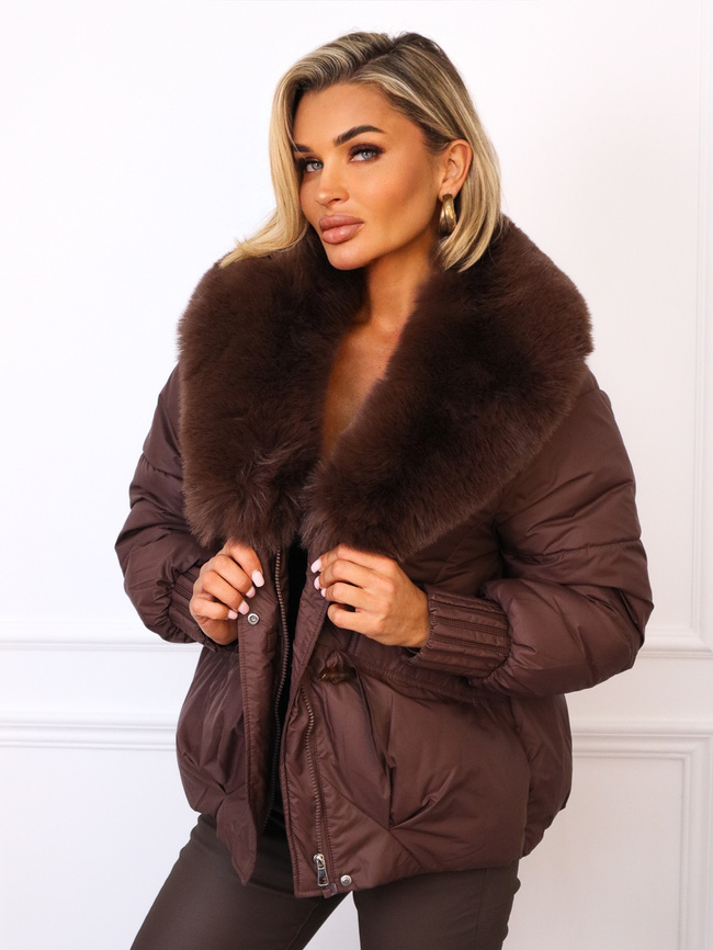KURTKA ZIMOWA ZAPINANA NA ZAMEK I GUZIKI Z FUTERKIEM- CZEKOLADOWA