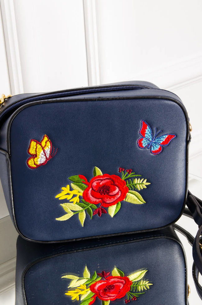 TOREBKA KUFEREK Z HAFTOWANYM WZOREM- GRANATOWA