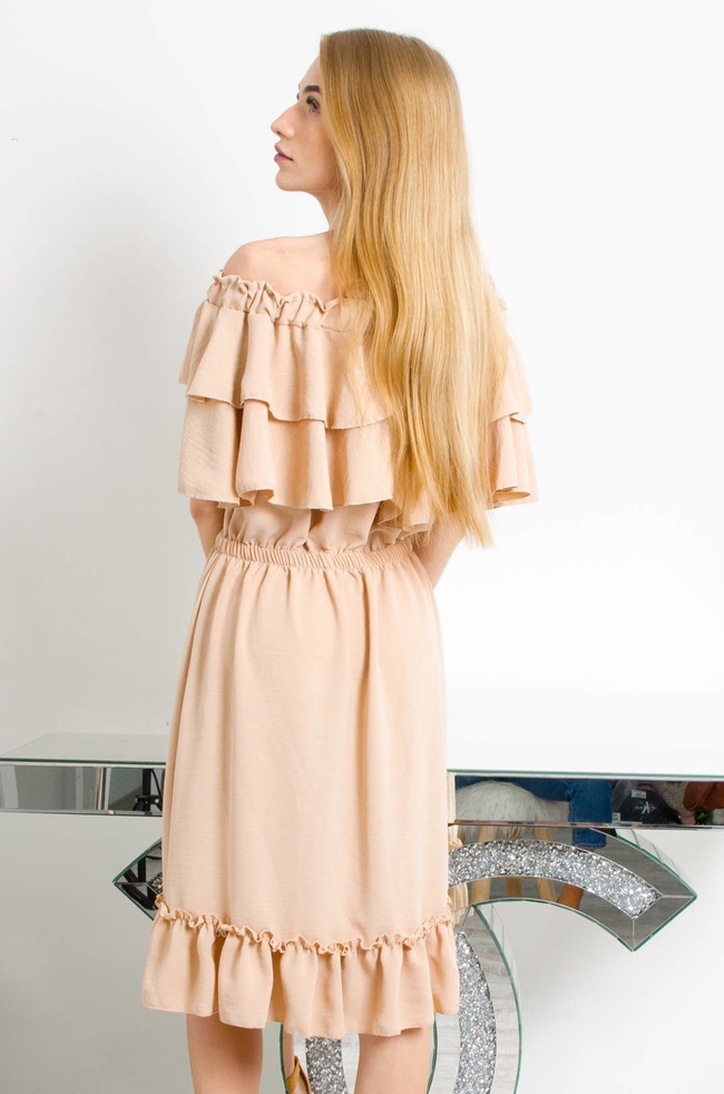 BEŻOWA SUKIENKA HISZPANKA Z FALBANKĄ 