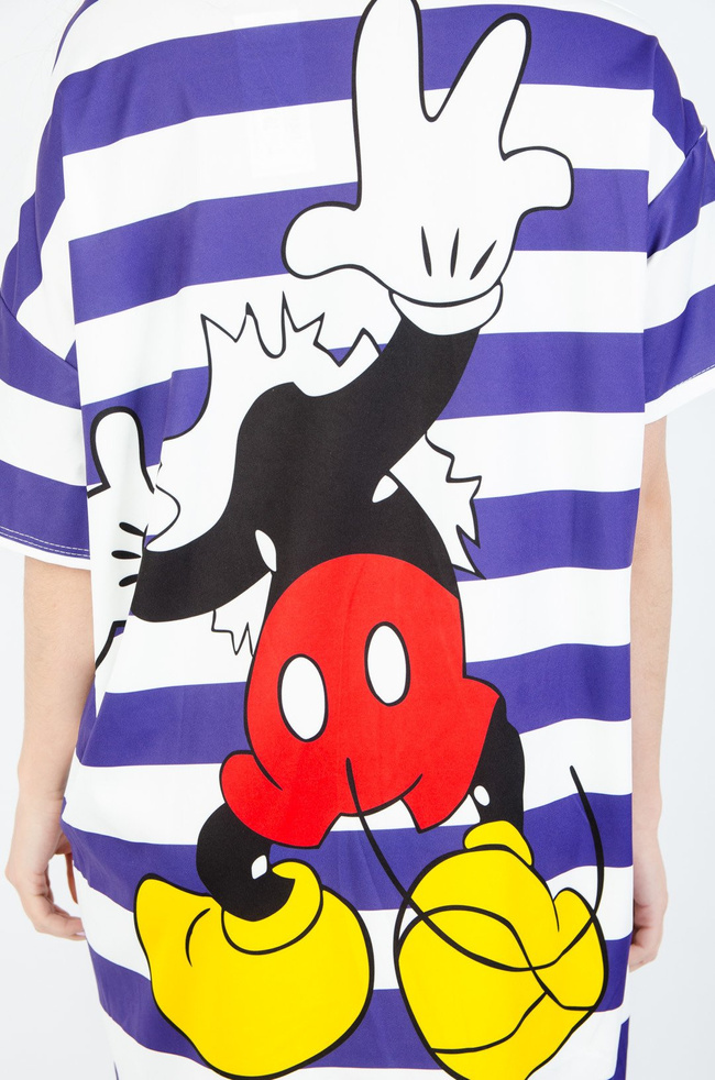 BIAŁA TUNIKA W PASKI Z APLIKACJĄ-FIOLETOWE PASKI