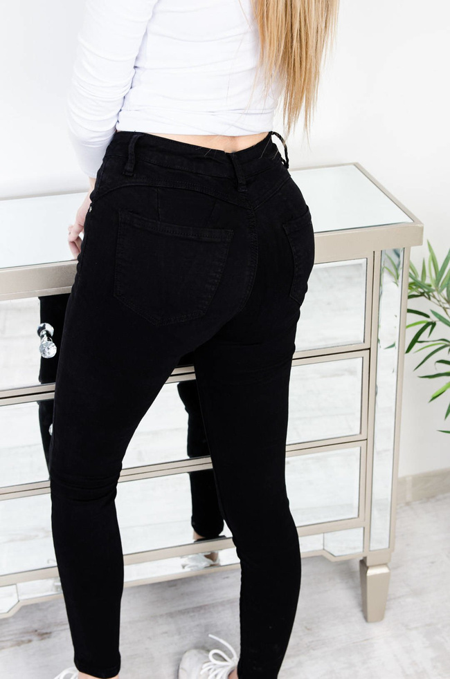CZARNE SPODNIE TYPU PUSH UP