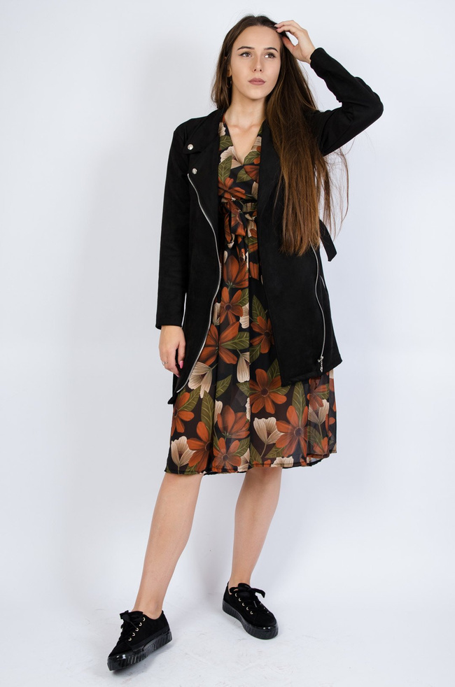 Czarny płaszcz z imitacji zamszu