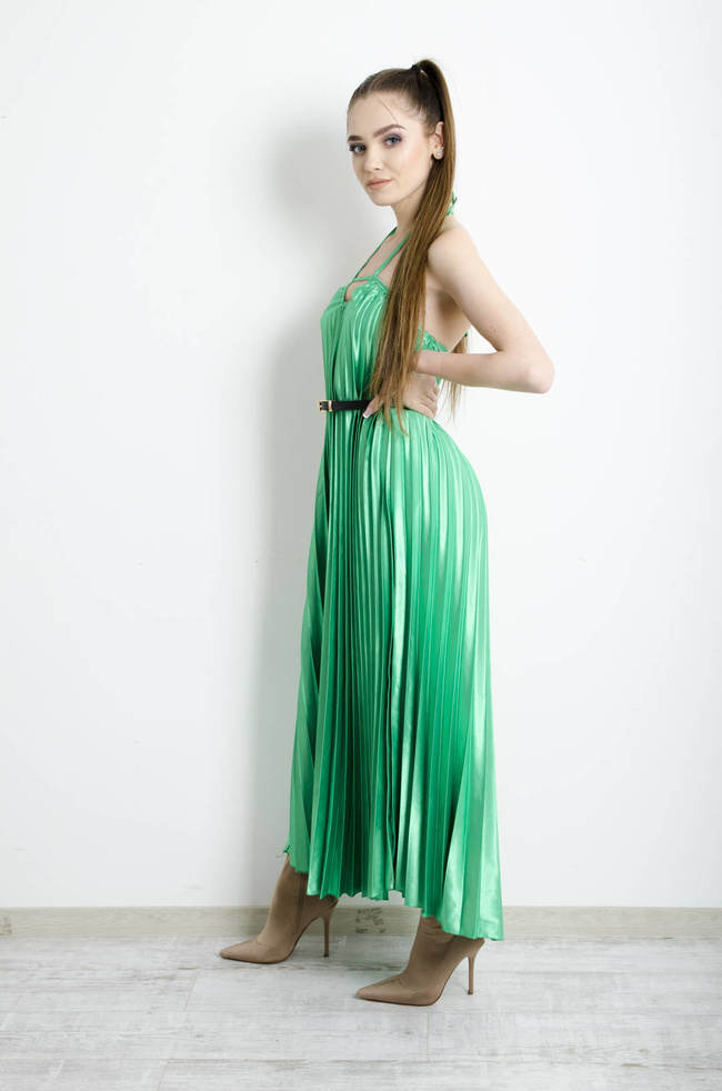 SUKIENKA ZIELONA PLISOWANA Z PASKIEM