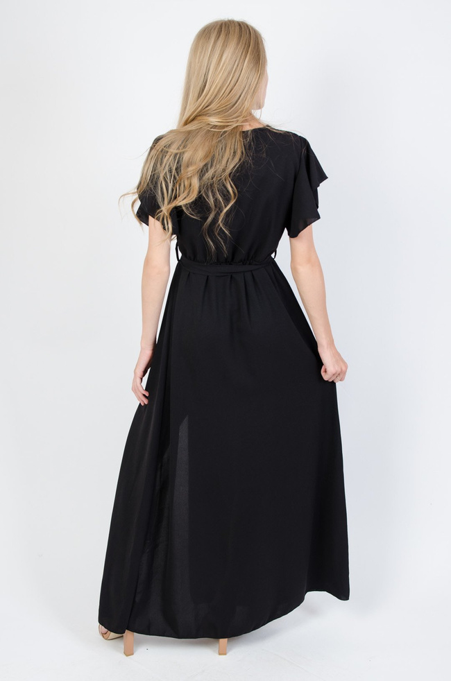 Czarna długa sukienka z rozcięciem