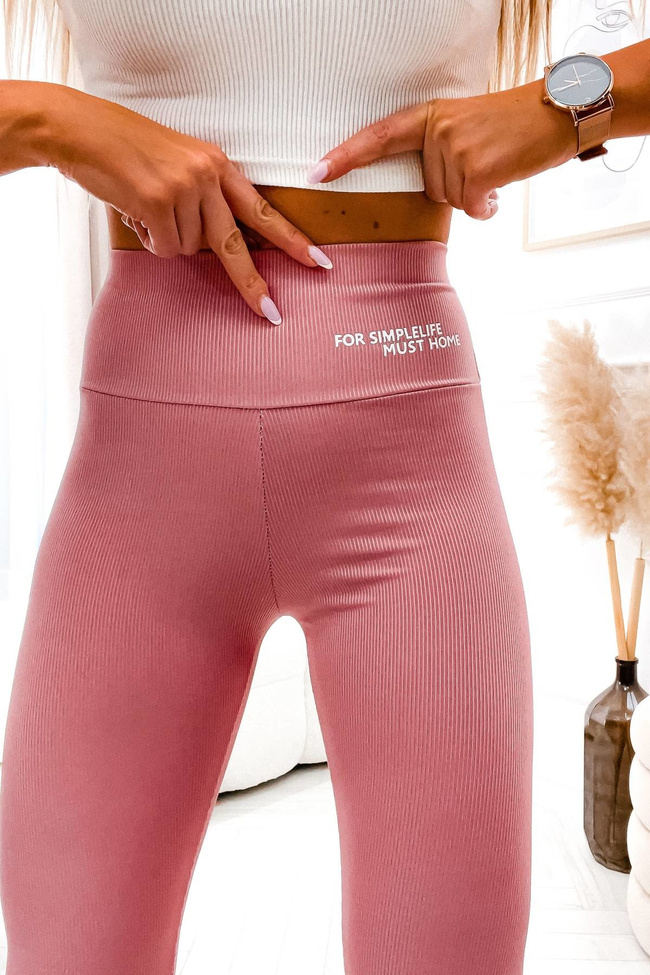 LEGGINSY PRĄŻKOWANE Z OZDOBNYM NAPISEM- RÓŻOWE