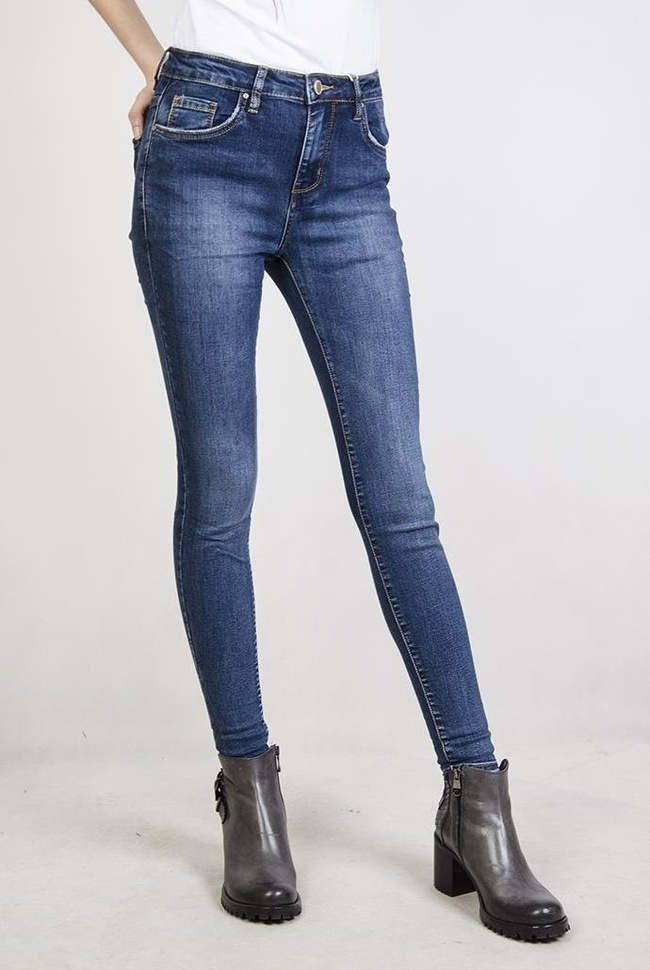 Jeansowe spodnie przylegające