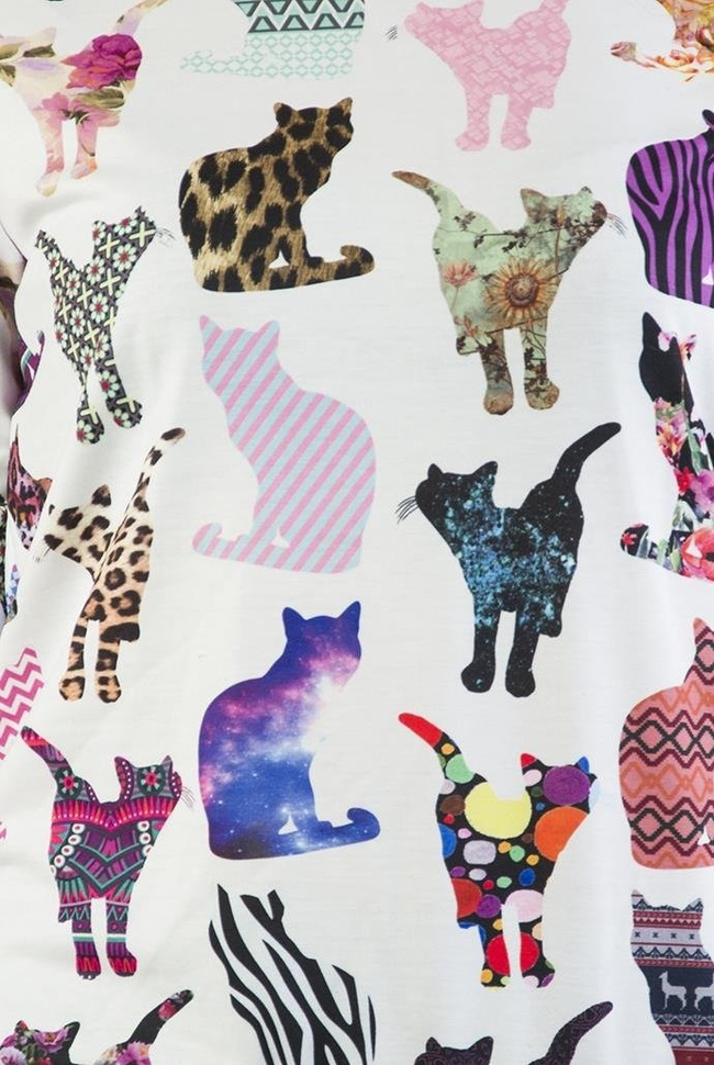 Biała bluza z kolorowymi kotkami