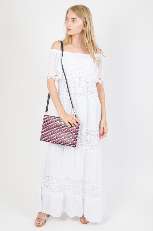 Biała długa sukienka z wstawkami z koronki