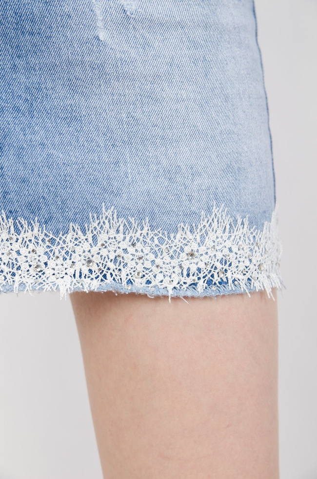 Spódnica jeansowa z koronką i cyrkoniami