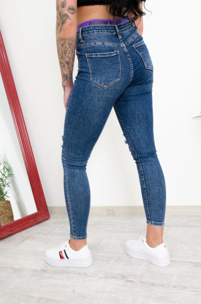 CIEMNE SPODNIE JEANSOWE Z GUMĄ W PASIE-WYSOKI STAN