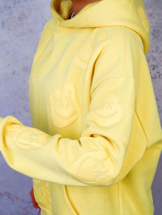BLUZA OVERSIZE Z EMOTKAMI I NAPISEM- ŻÓŁTA