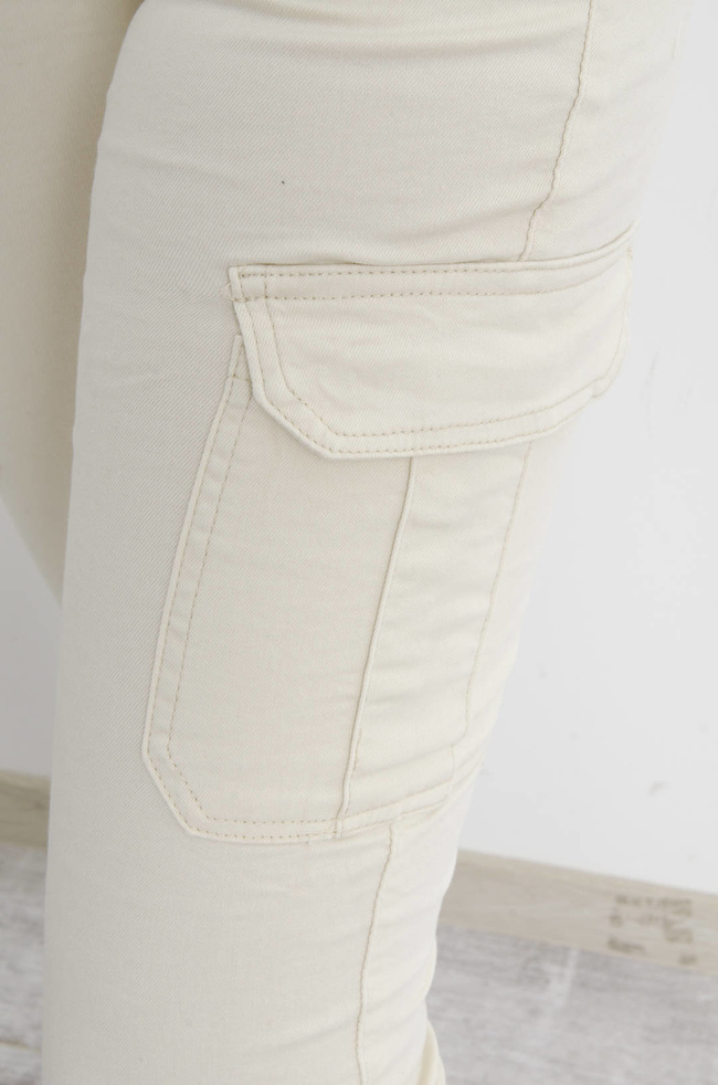 SPODNIE BOJÓWKI Z GUZIKAMI- BEŻOWE