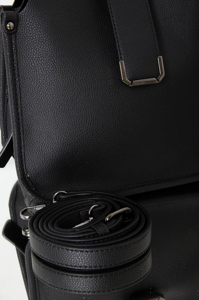 CZARNA TOREBKA TYPU KUFEREK