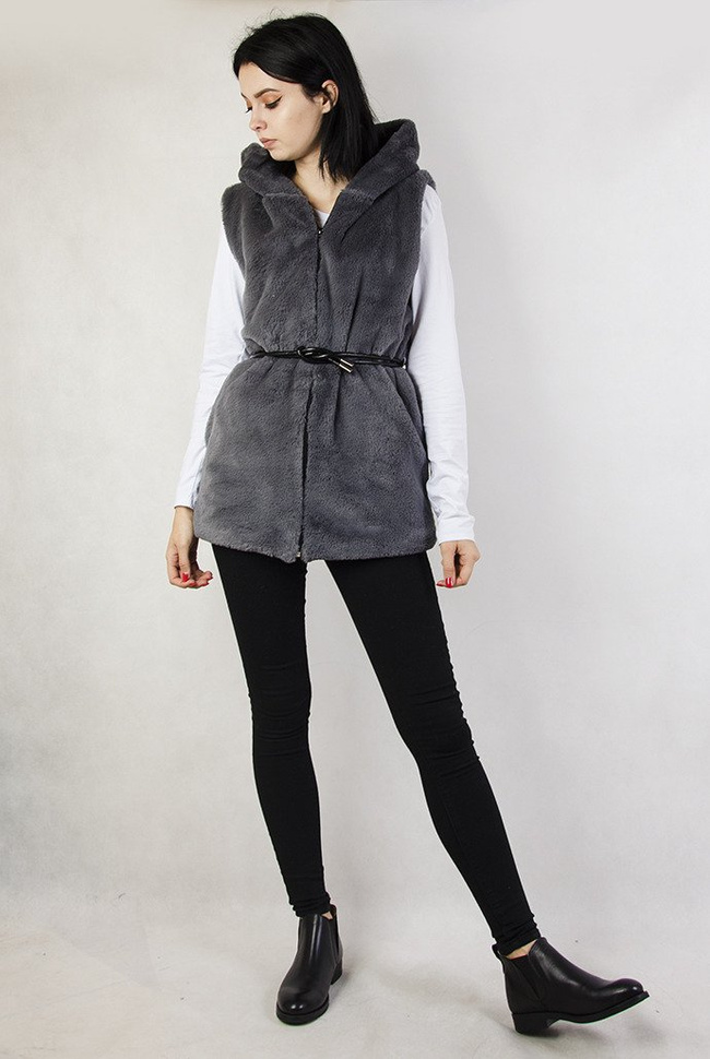 Szara futerkowa kamizelka z rzemykiem w pasie