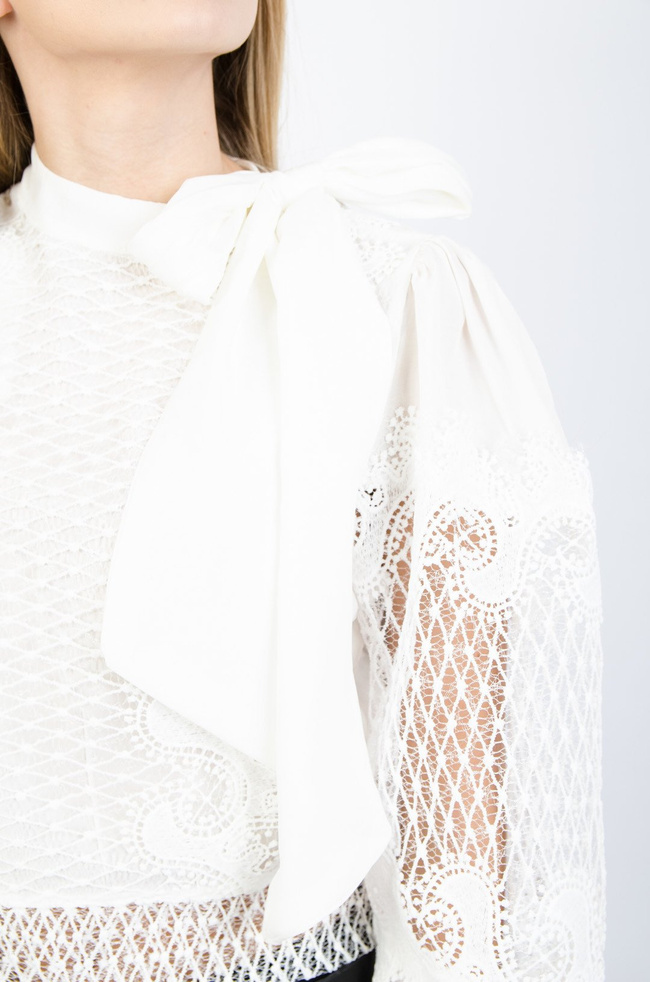 BIAŁA AŻUROWA BLUZKA Z BUFIASTYMI RĘKAWAMI 