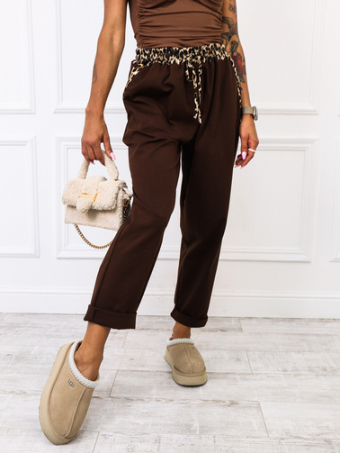 MATERIAŁOWE SPODNIE Z OZDOBNYMI PANTERKOWYMI WSTAWKAMI- BRĄZOWE