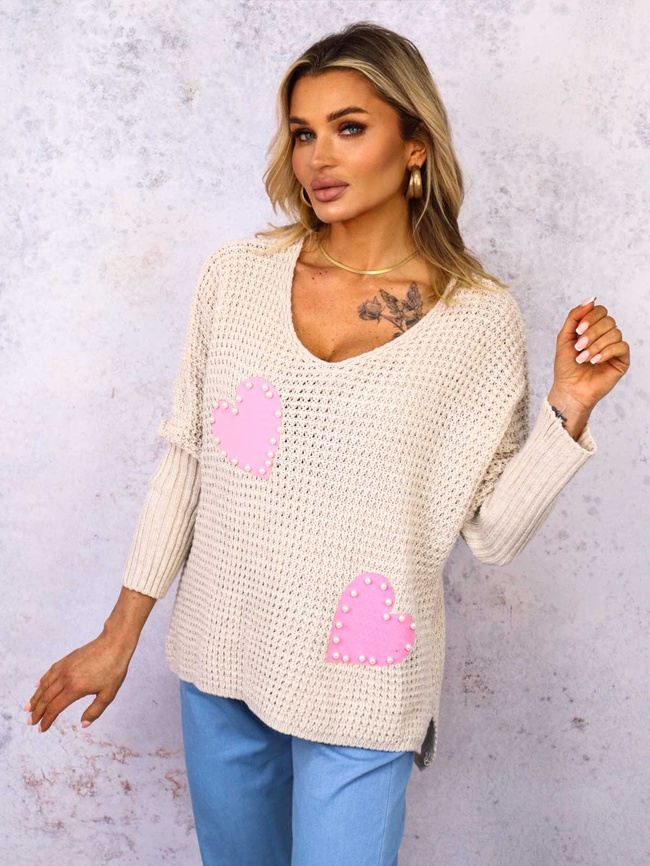 SWETER Z SERDUSZKAMI OVERSIZE- BEŻOWY