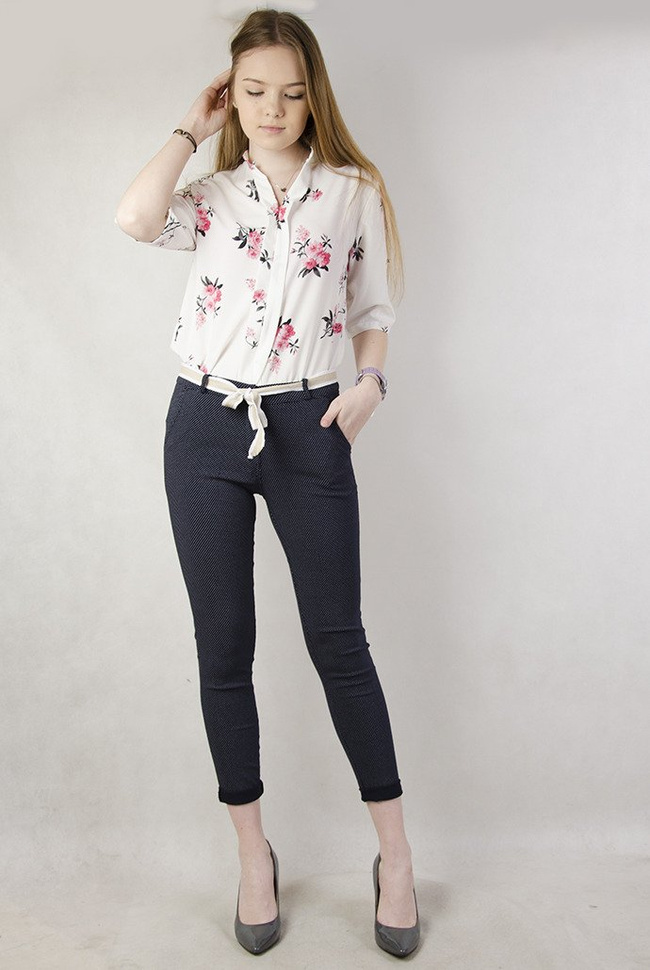 Granatowe spodnie materiałowe w kropki