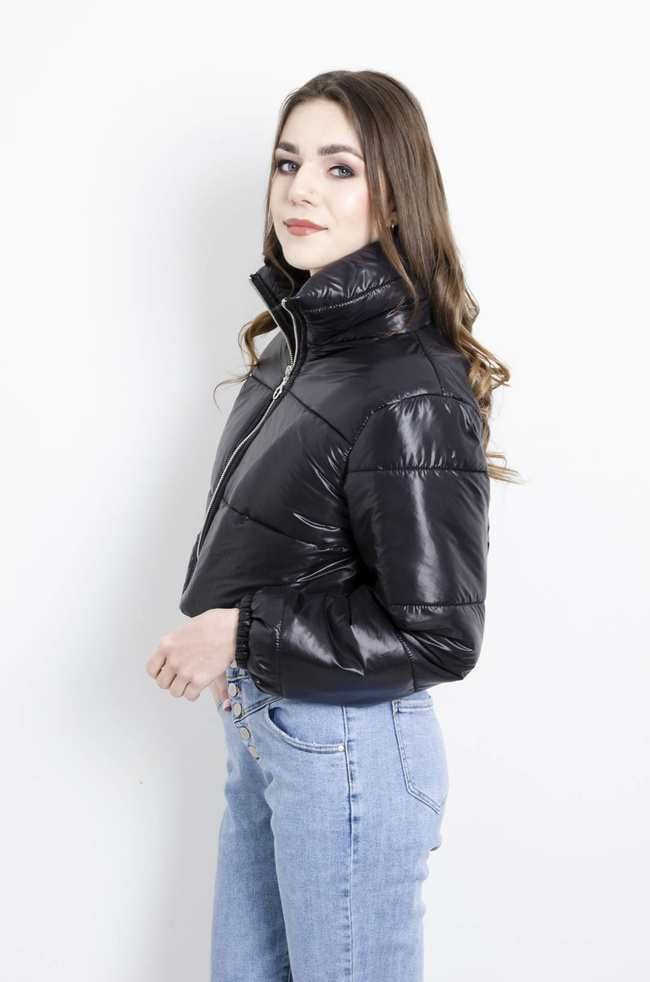 KURTKA PIKOWANA PRZEJŚCIOWA CZARNA