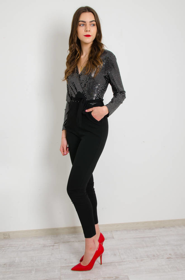 CZARNY DŁUGI ELEGANCKI KOMBINEZON Z CEKINAMI