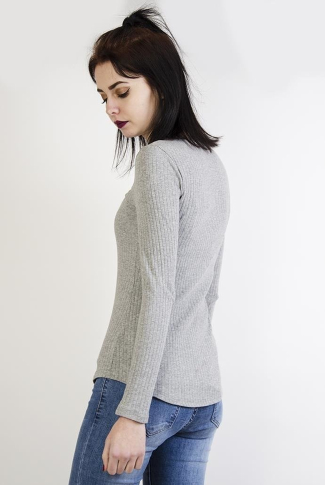 Jasnoszara prążkowana bluzka zapinana na zamek