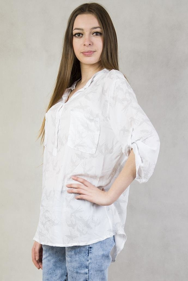 koszula  biała   w jaskółki