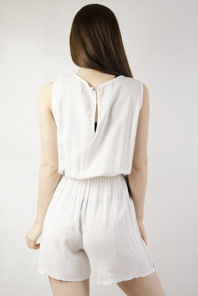 Biały Kombinezon z haftem 