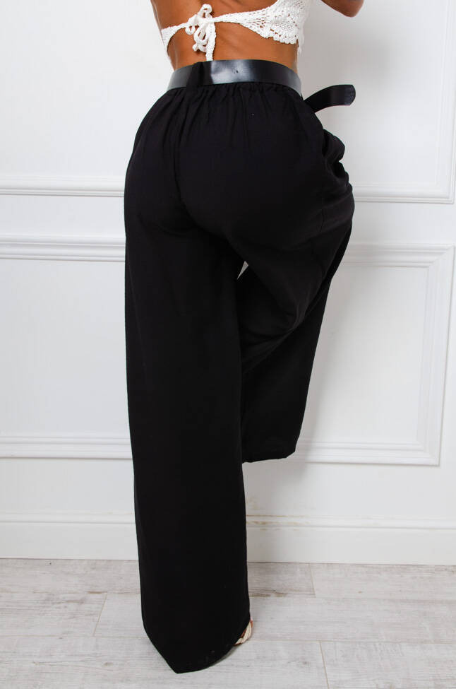 SZEROKIE SPODNIE ONE SIZE Z KIESZENIAMI I PASKIEM- CZARNE