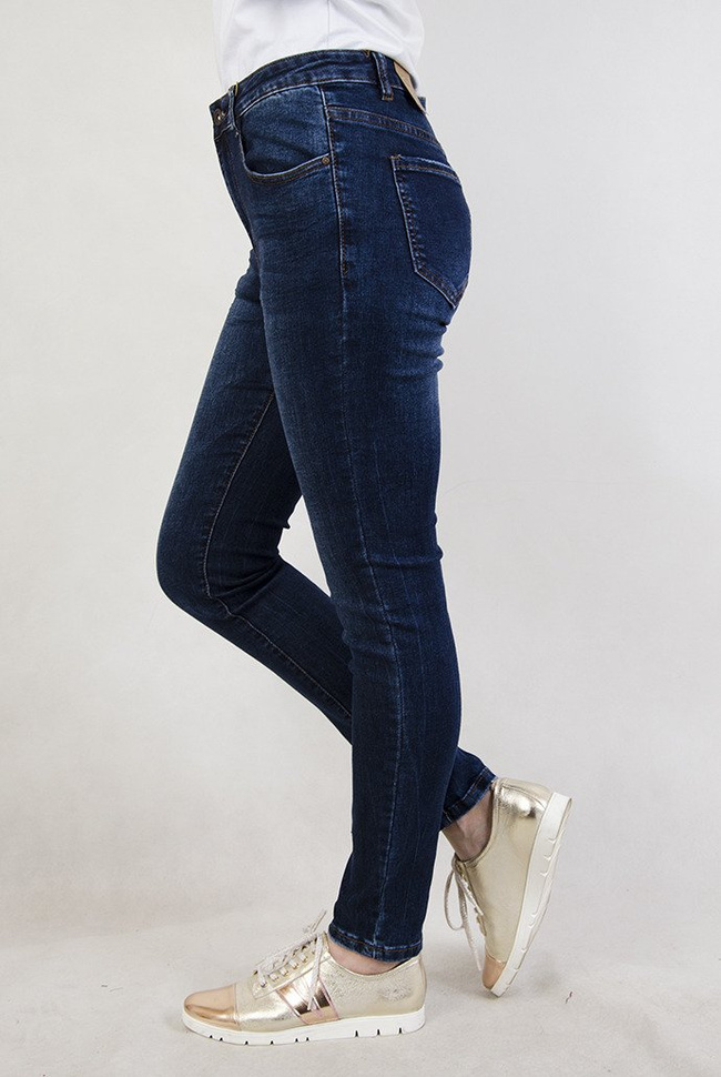 (Rozmiary L- 4 XL ) Spodnie jeansowe z przetarciami na kieszeniach