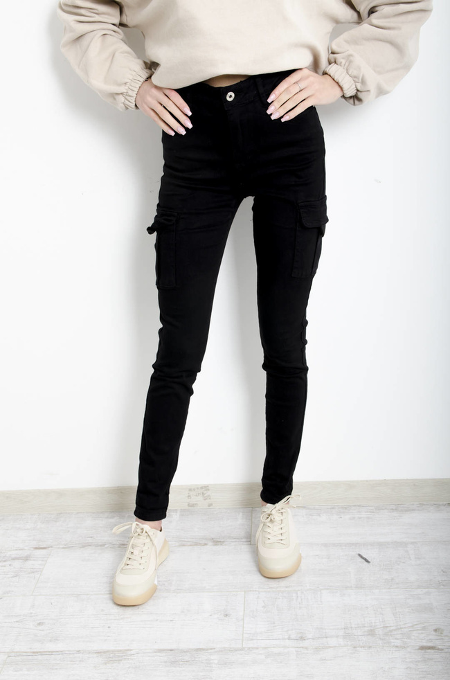 SPODNIE CZARNE BOJÓWKI