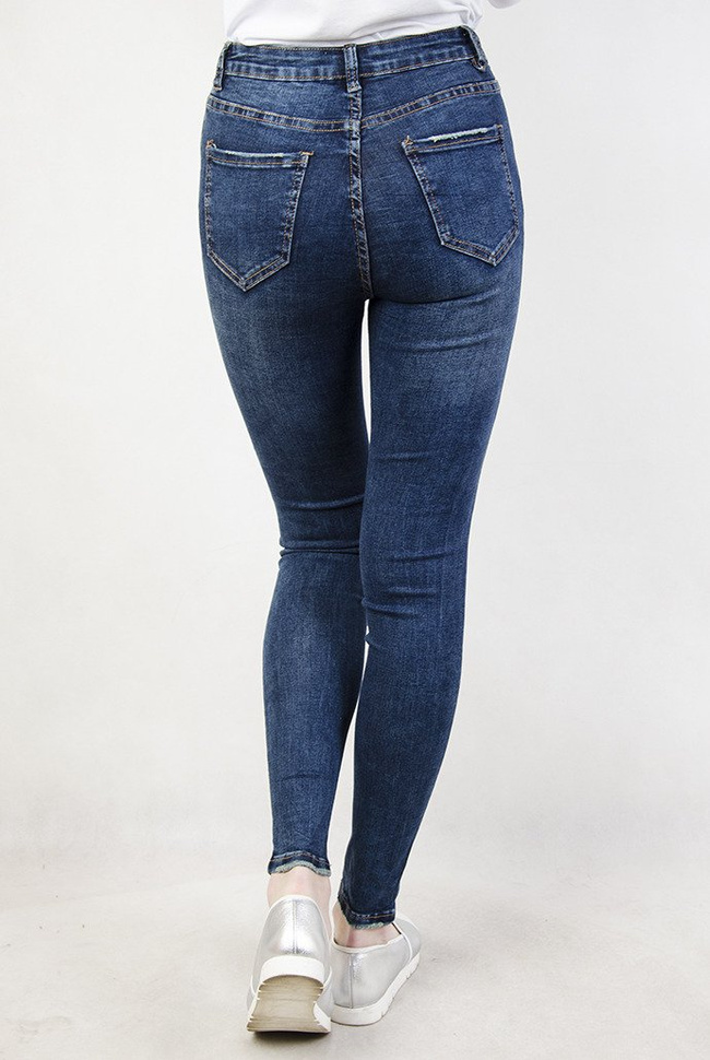 Przylegające spodnie z wysokim stanem