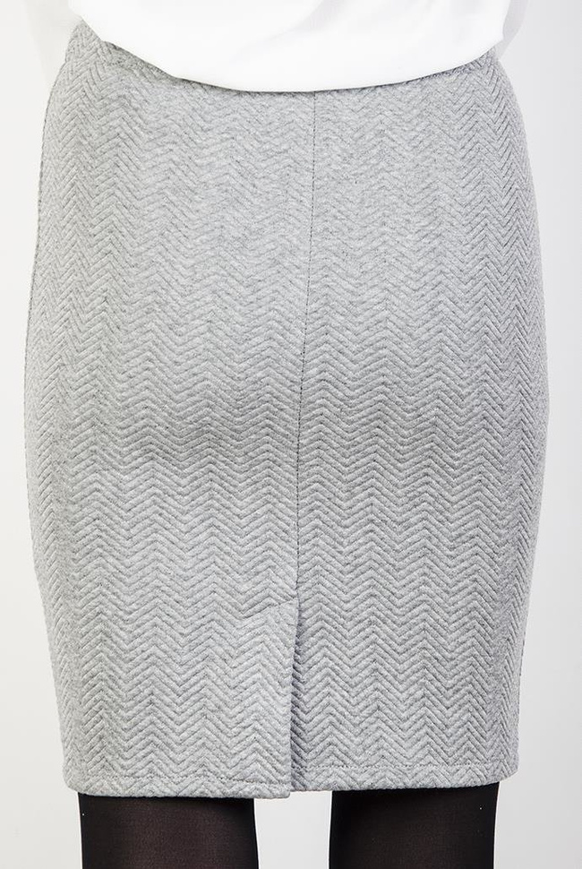 Ołówkowa szara spódnica w jodełkę