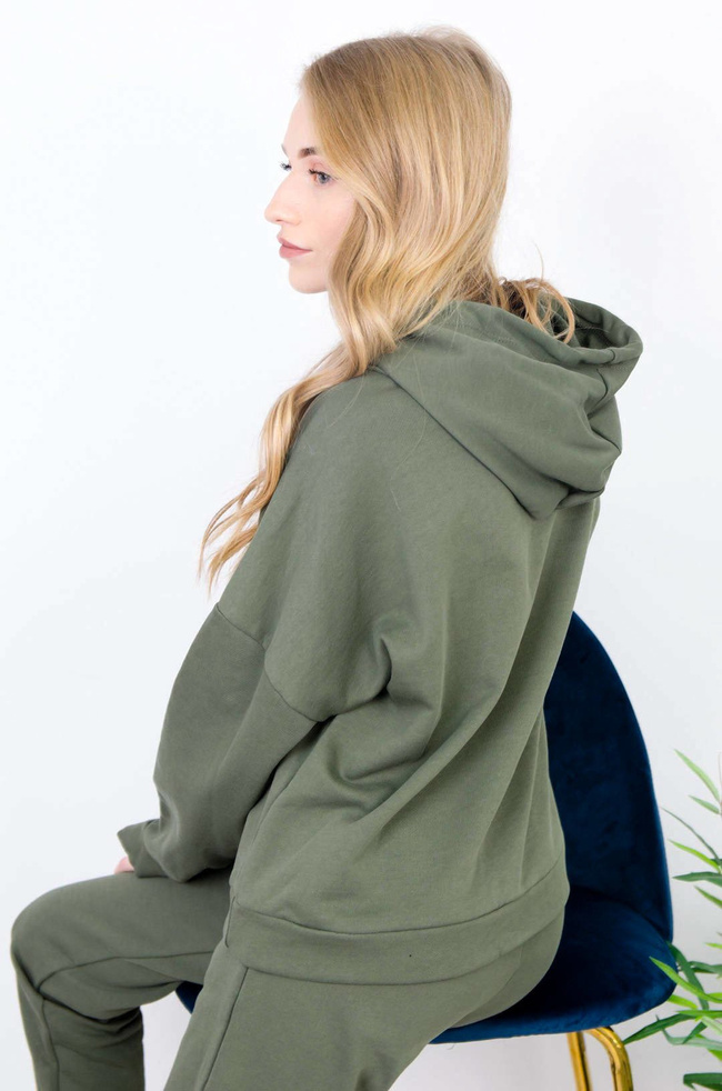 ZIELONY KOMPLET DRESOWY BLUZA + SPODNIE O LUŹNYM KROJU