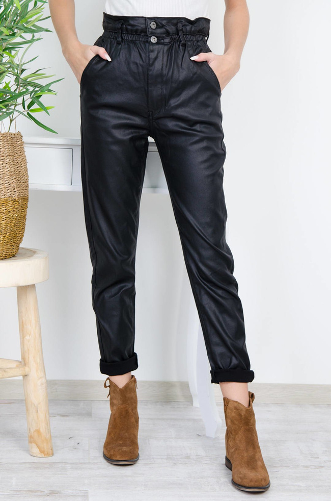 CZARNE SPODNIE WOSKOWANE Z WYSOKIM STANEM