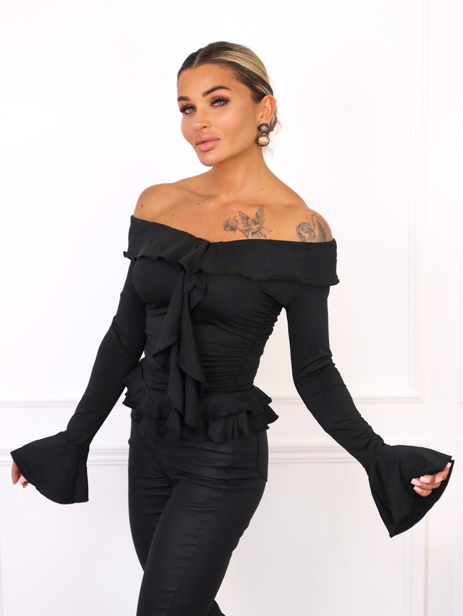 BLUZKA Z FALBANAMI Z PRZODU- CZARNA