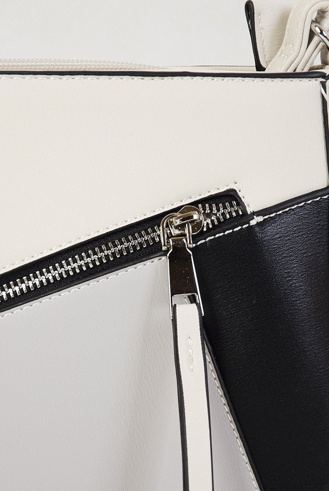 Beżowa torebka z kolorowym przodem