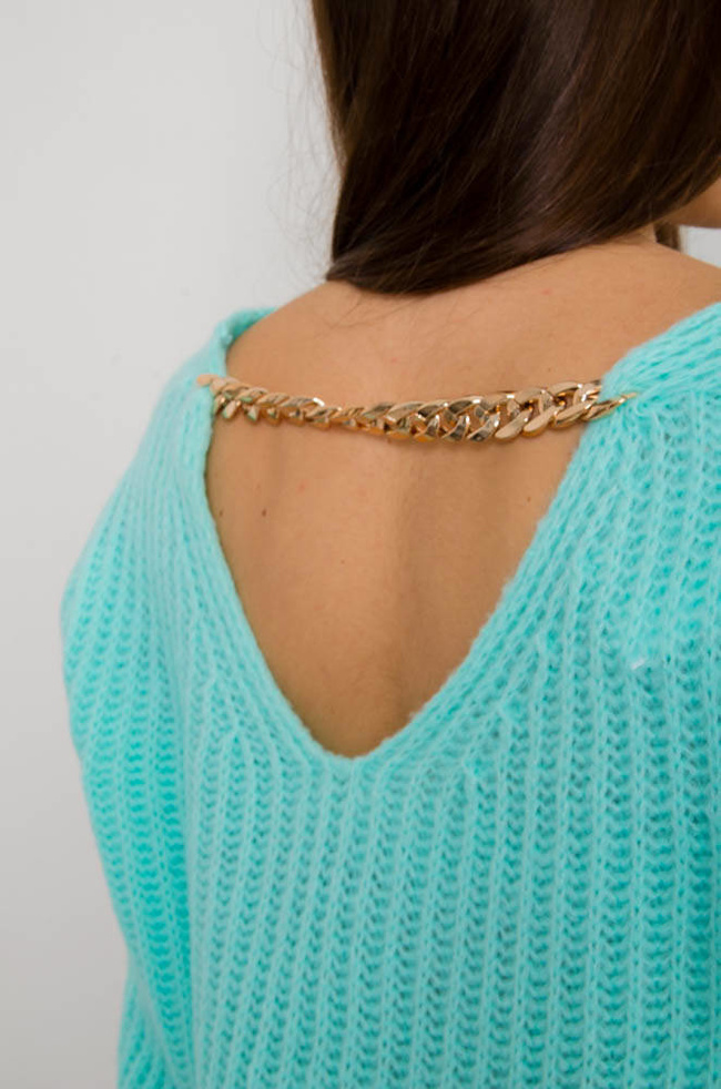 TURKUSOWY SWETER Z ŁAŃCUSZKIEM