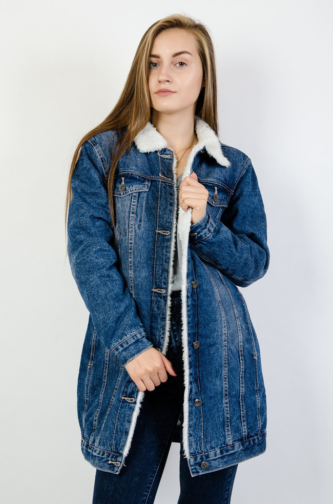Niebieska ocieplana kurtka jeansowa 
