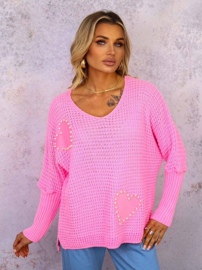 SWETER Z SERDUSZKAMI OVERSIZE- RÓŻOWY