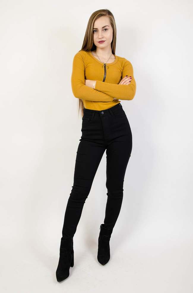  Intensywnie czarne spodnie jeansowe Plus Size (M-4 XL)