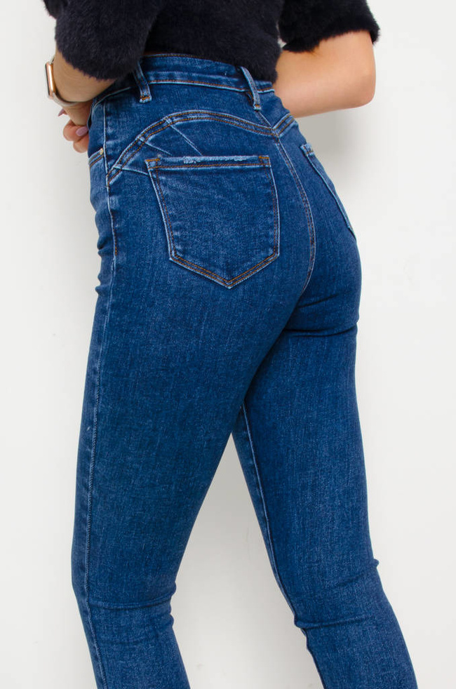 NIEBIESKIE SPODNIE JEANSOWE PUSH UP Z PRZETARCIAMI- BARDZO WYSOKI STAN