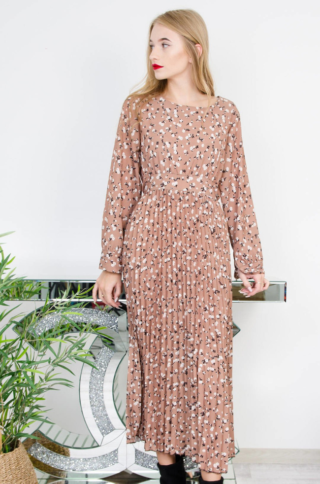 BEŻOWA SUKIENKA W BIAŁE KWIATY Z PLISOWANYM DOŁEM