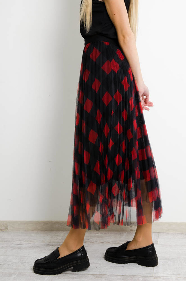 CZERWONA SPÓDNICA TIULOWA W KRATĘ